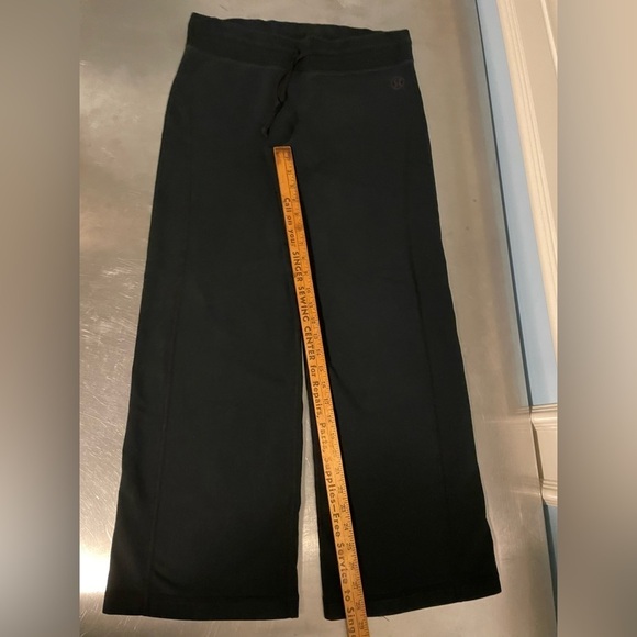 Lululemon - Cuddle up Pants (?) USM - Picture 2 of 4